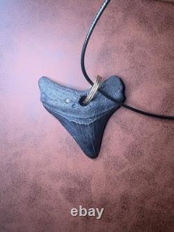 ITALIAN 14k YELLOW GOLD MEGALODON SHARK TOOTH FOSSIL PENDANT 15.73G